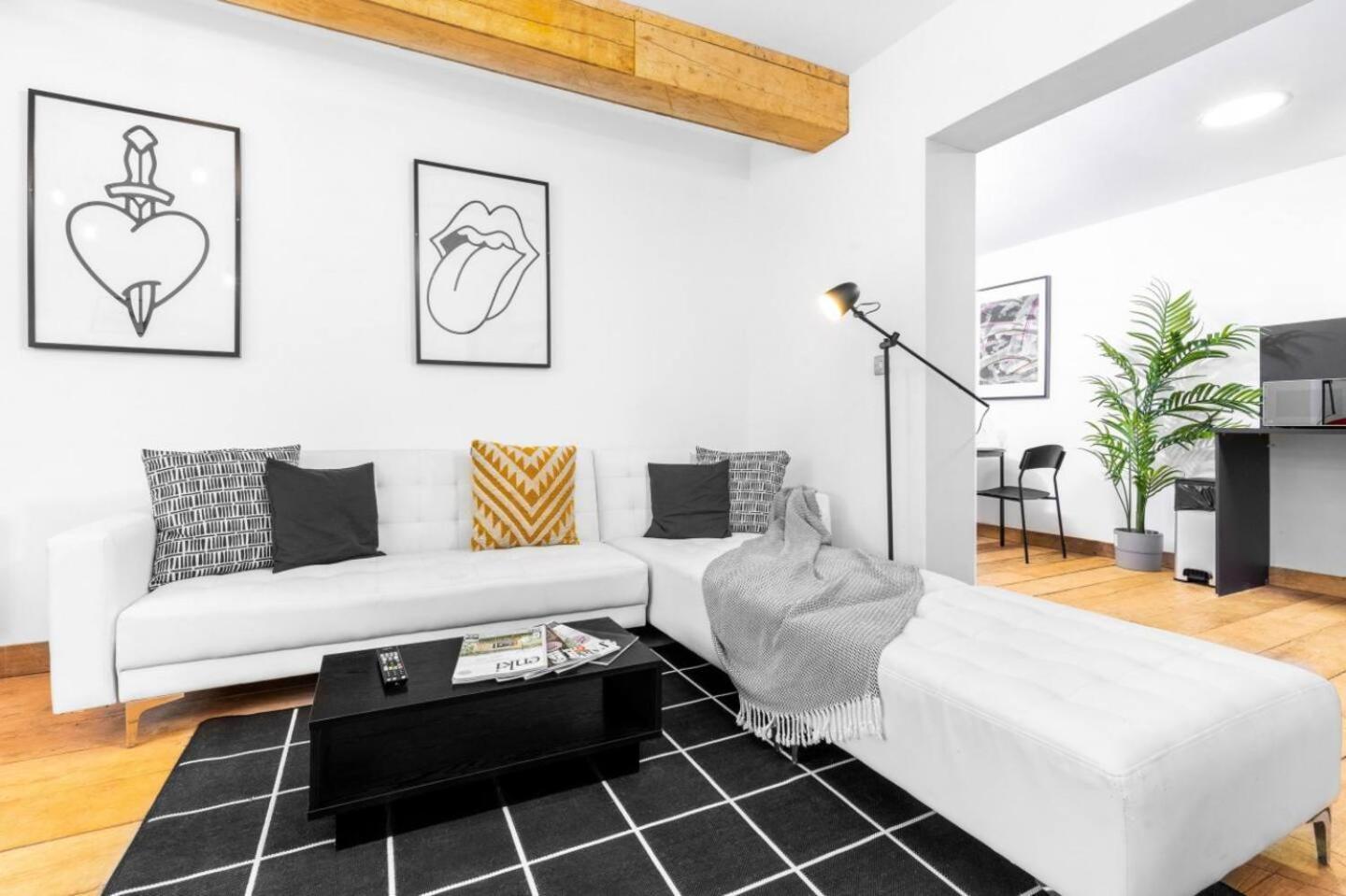 Loft Style Apartment - Near City Centre - Smart Tv- Wifi - Parking - Top Rated - 3Nt Birmingham Buitenkant foto